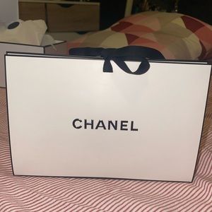 chanel oragami gift box